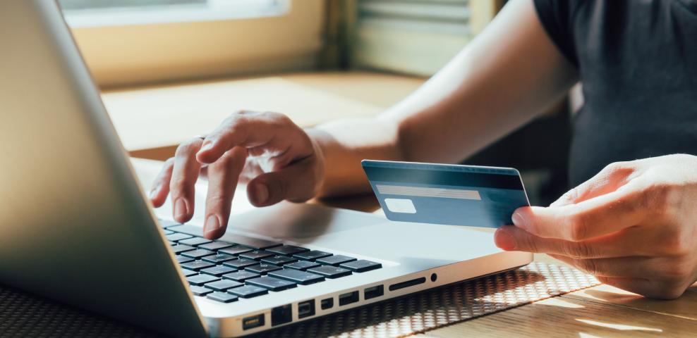 person_making_an_online_payment